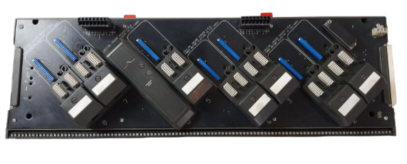 EMERSON KJ4001X1-NA1 12P3373X012 REV:C 1-Wide I/O Carrier Extender Right